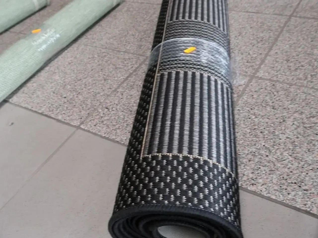 Billede 1 - Gulvtæppe VALENCIA 06022