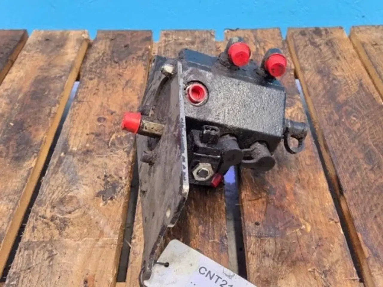 Billede 9 - Massey Ferguson 6290 Trykventil 3795675M13