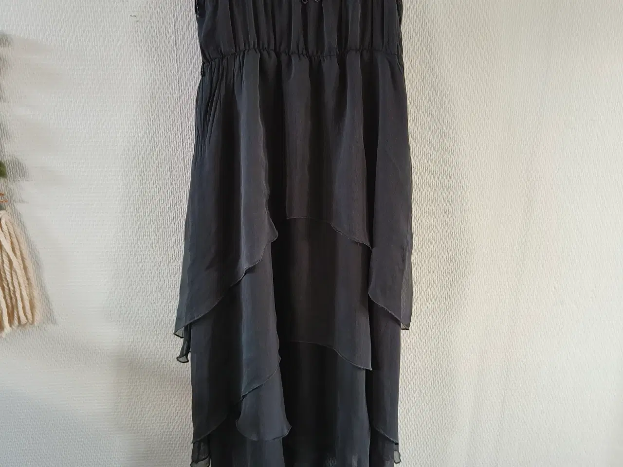 Billede 11 - Div. Kjoler 