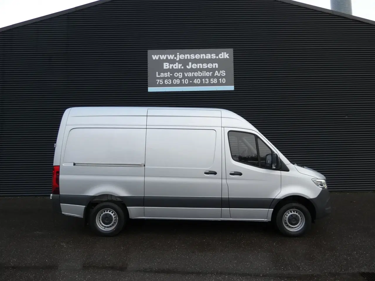 Billede 4 - Mercedes-Benz Sprinter 319 2,0 CDI A2 H2 RWD 9G-Tronic 190HK Van Aut.