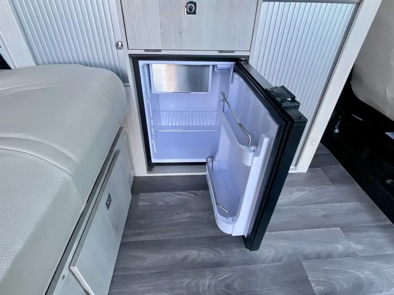 Billede 14 - Ahorn Camp Van City 2,0 dCi EDC