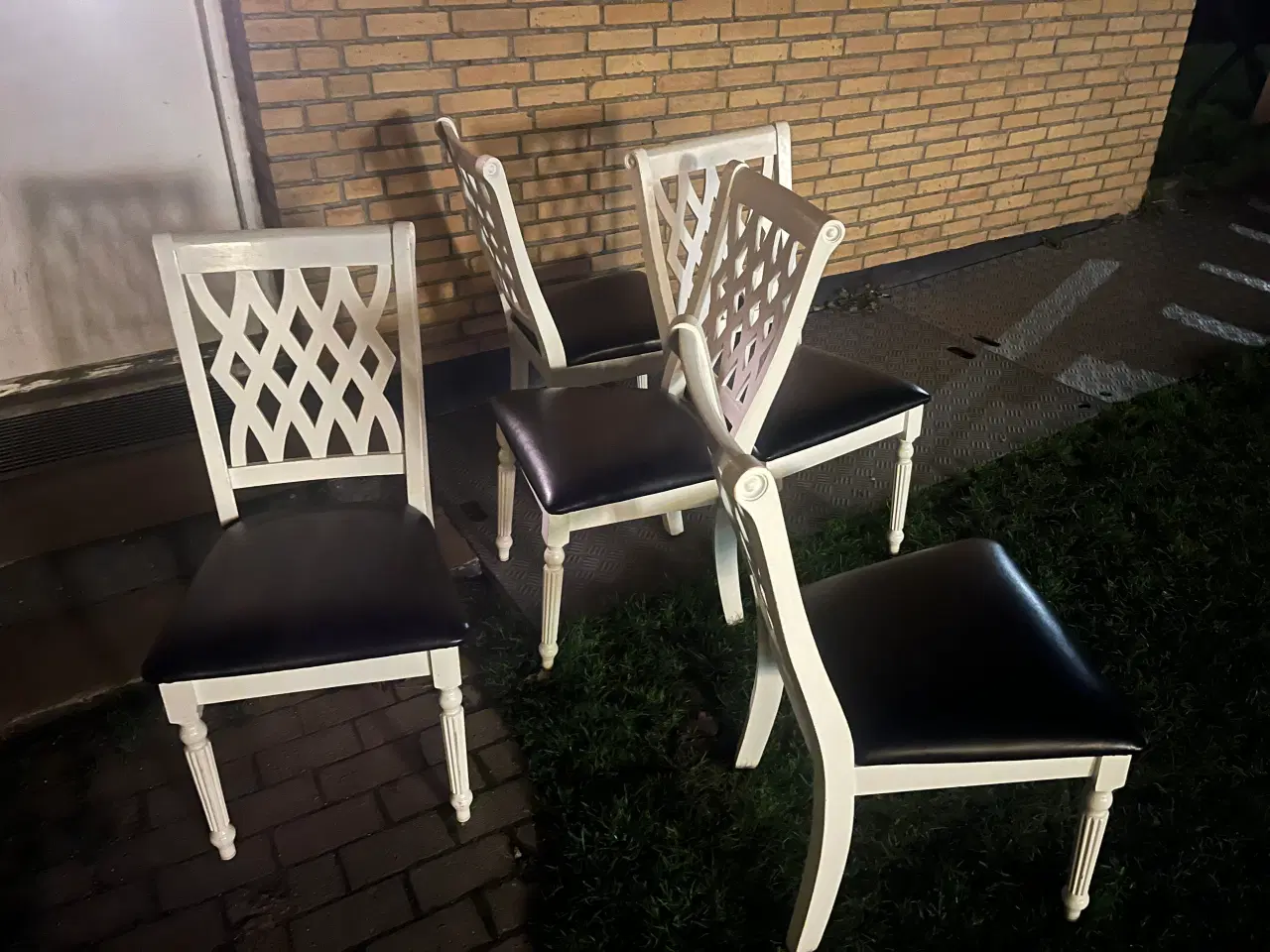 Billede 3 - Spisebordsstole 5 stk sælges