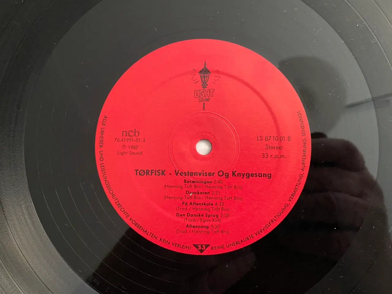 Billede 3 - LP.Tørfisk ‎– Vestenviser Og Knygesang