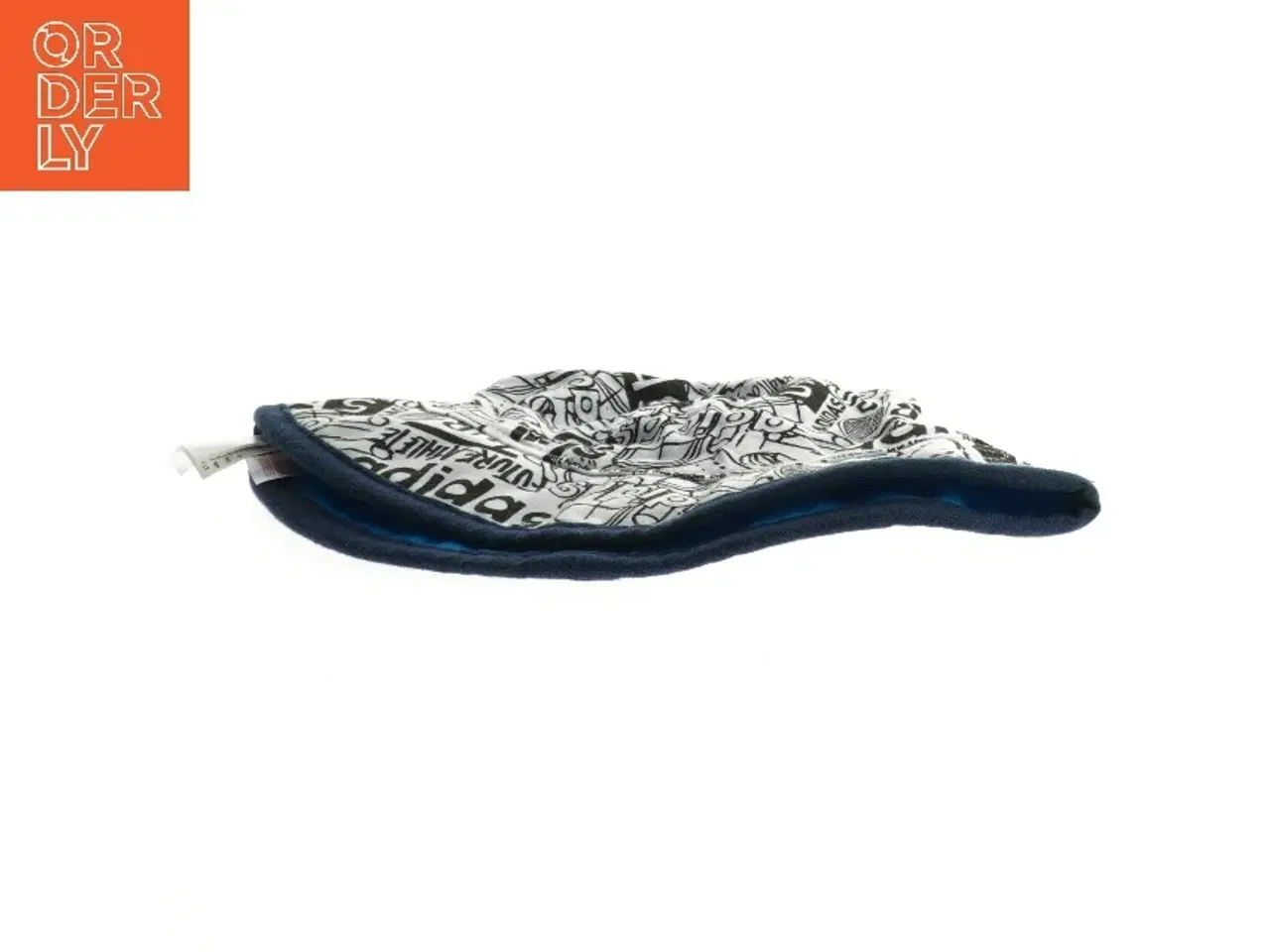 Billede 2 - Hat fra Adidas (str. 29 x 18 cm)