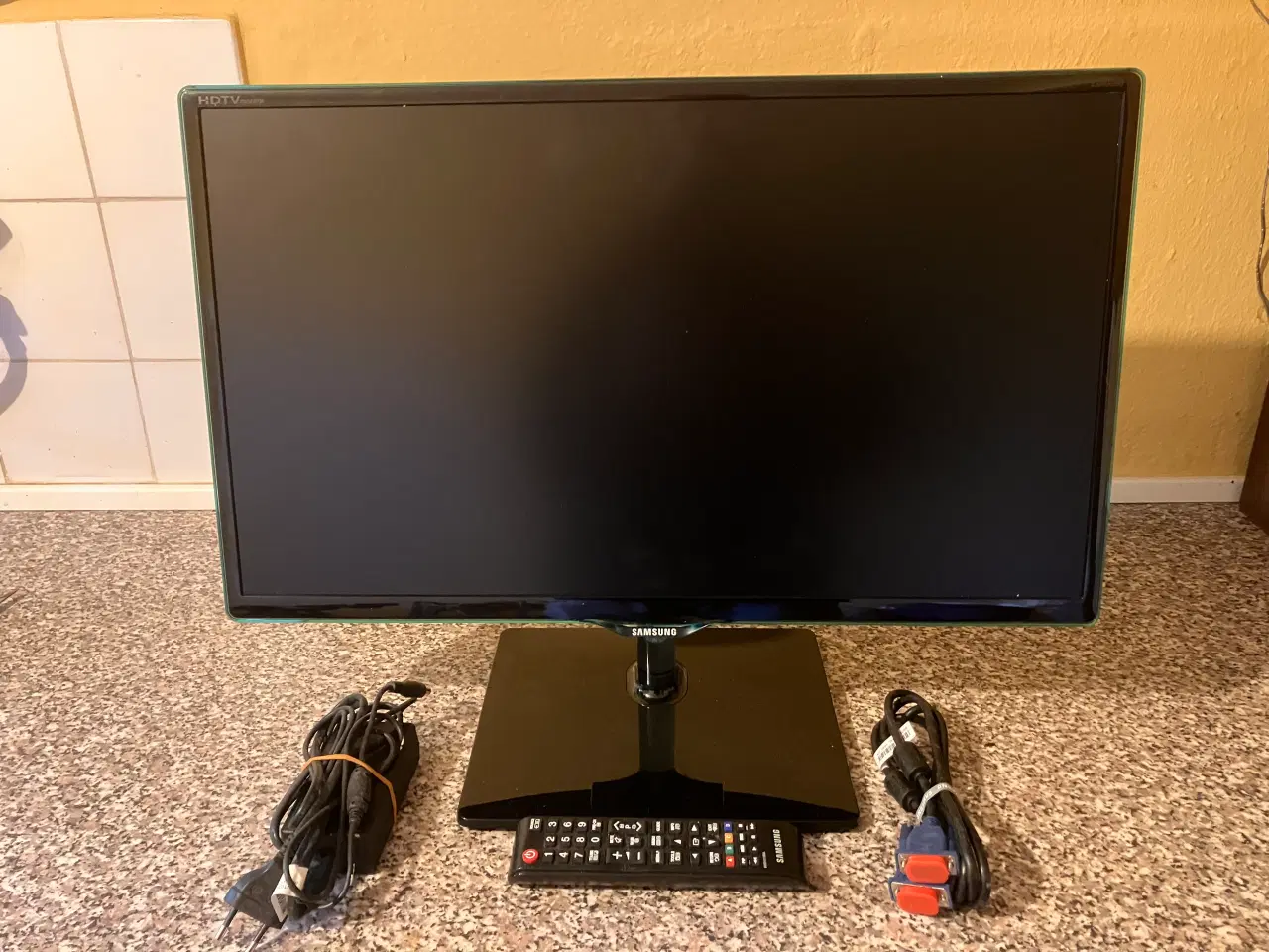 Billede 2 - 24” TV monitor.