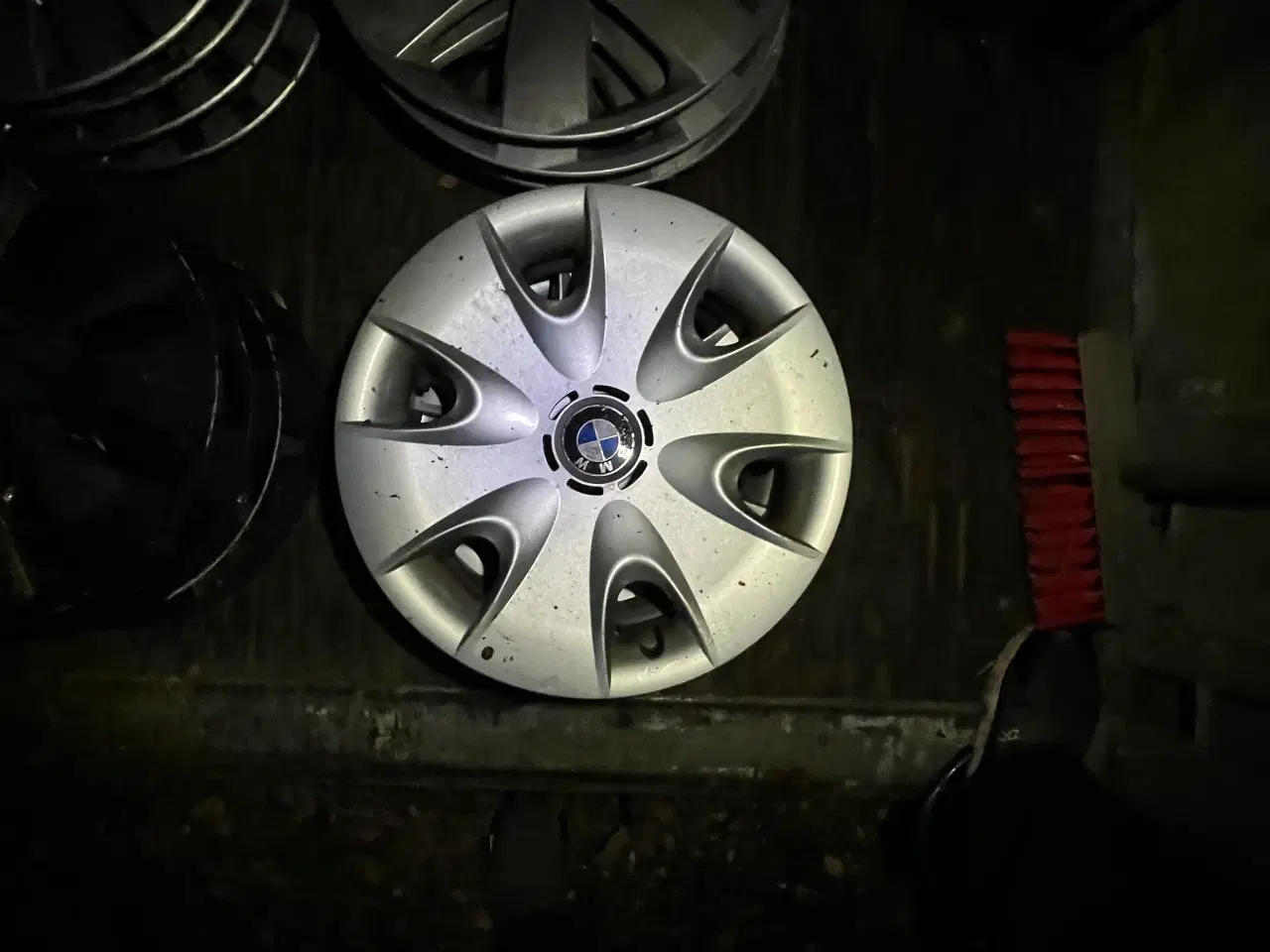 Billede 2 - Originale hjulkapsler