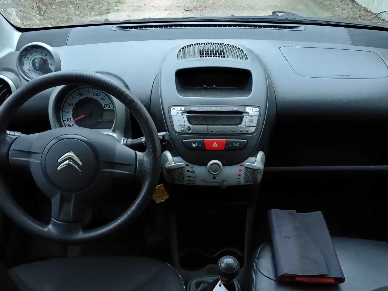 Billede 8 - Nysynet lav km. Billig Driftsikker bil