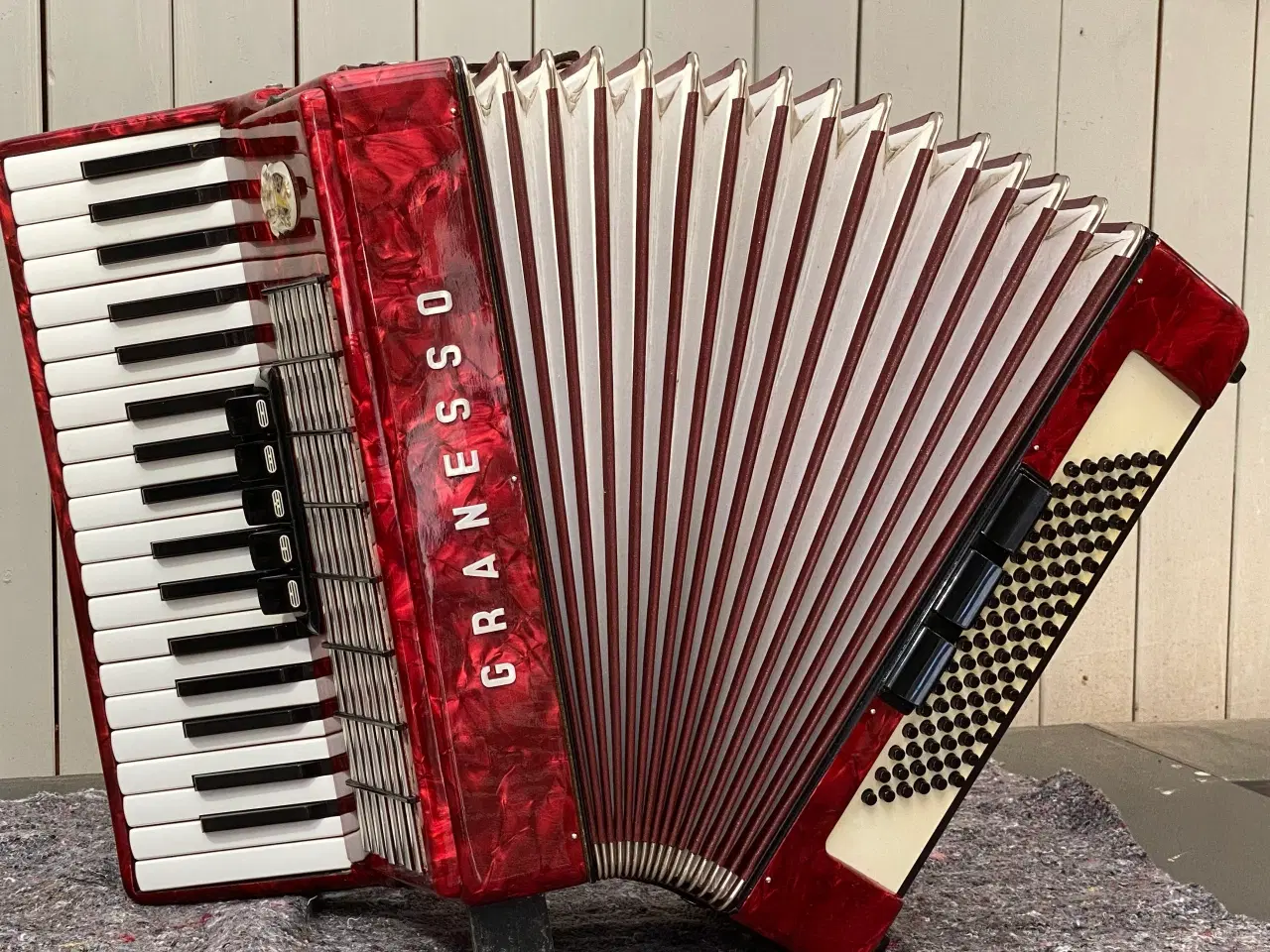 Billede 8 - Granesso harmonika – vintage rød perlemor, spillek