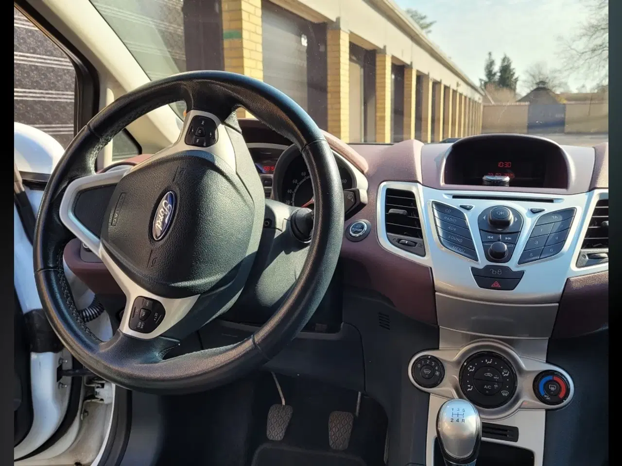 Billede 6 - Flot og velholdt Ford Fiesta 