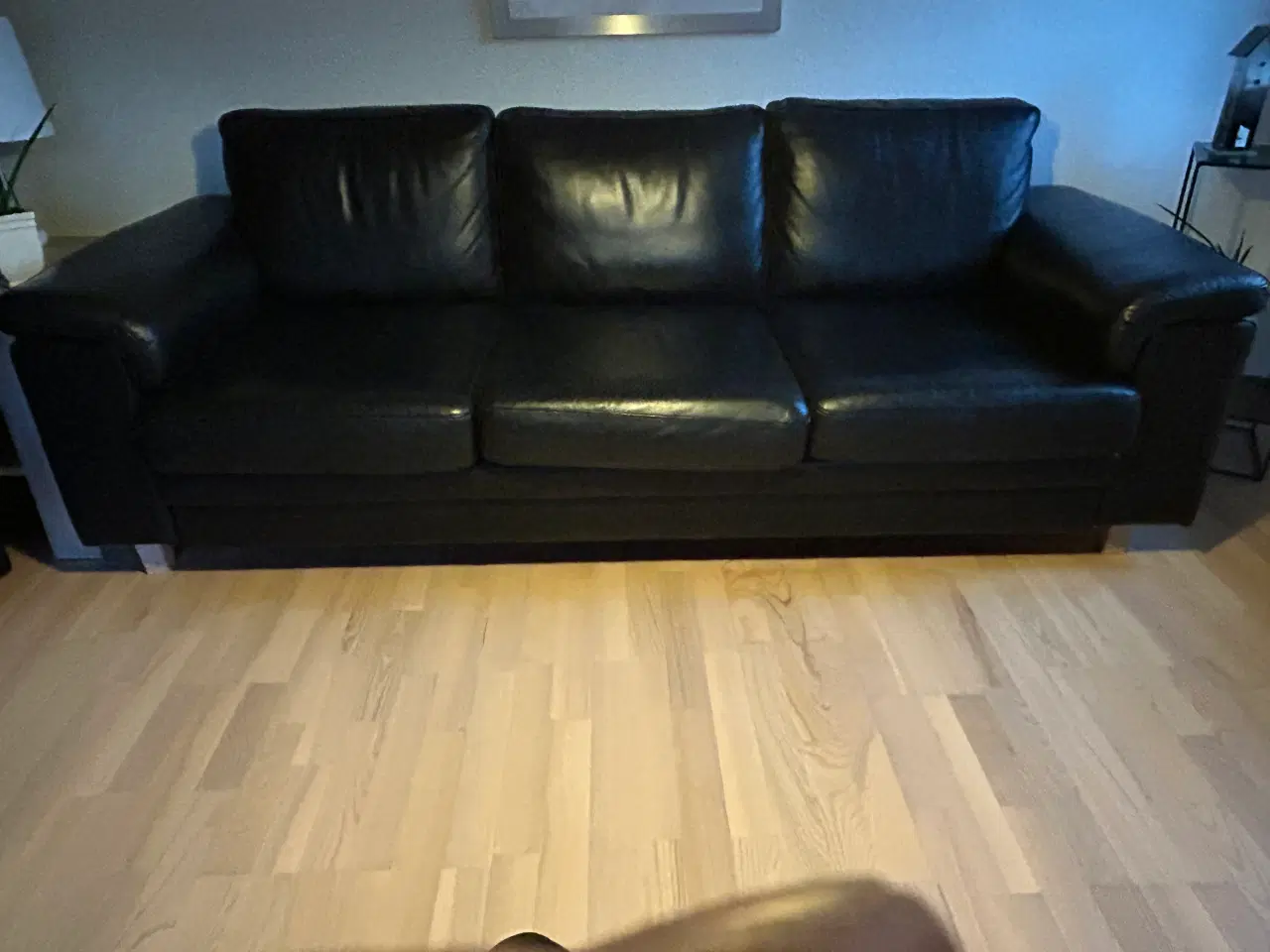 Billede 2 - 2+3 personers lædersofa sælges