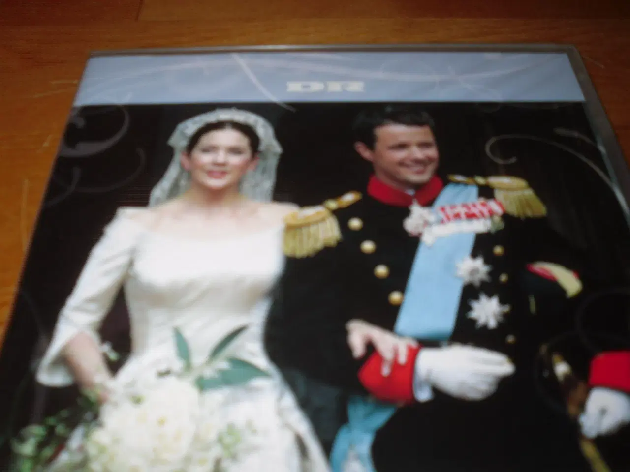 Billede 1 - FREDERIK & MARY. Det Kongelige Bryllup.
