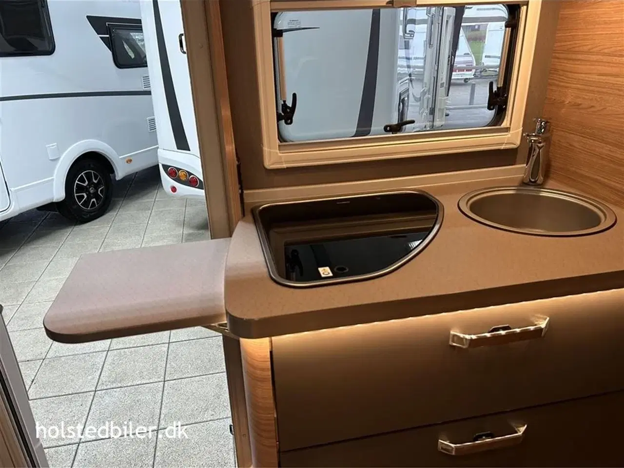 Billede 11 - 2023 - Weinsberg Pepper Edition MEG 640 Suite   Mercedes