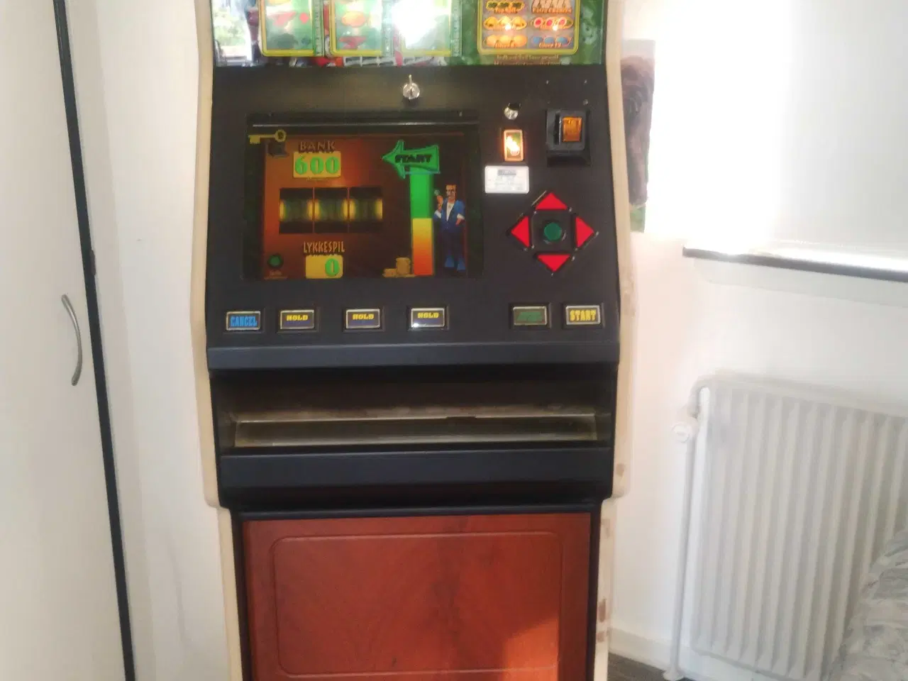 Billede 1 - Hot Shot spilleautomat 
