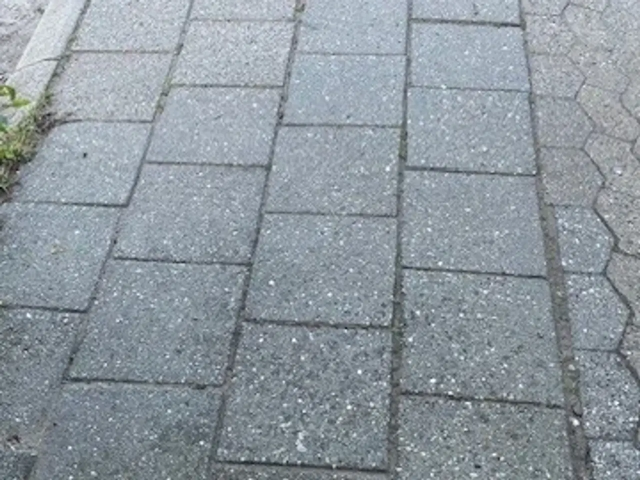 Billede 2 - SF sten og betonfliser