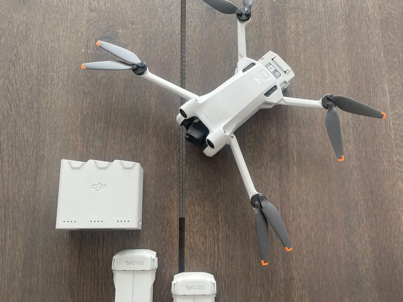 Billede 2 - DJI Mini 3 Pro (Aldrig Fløjet) + Fly More Kit