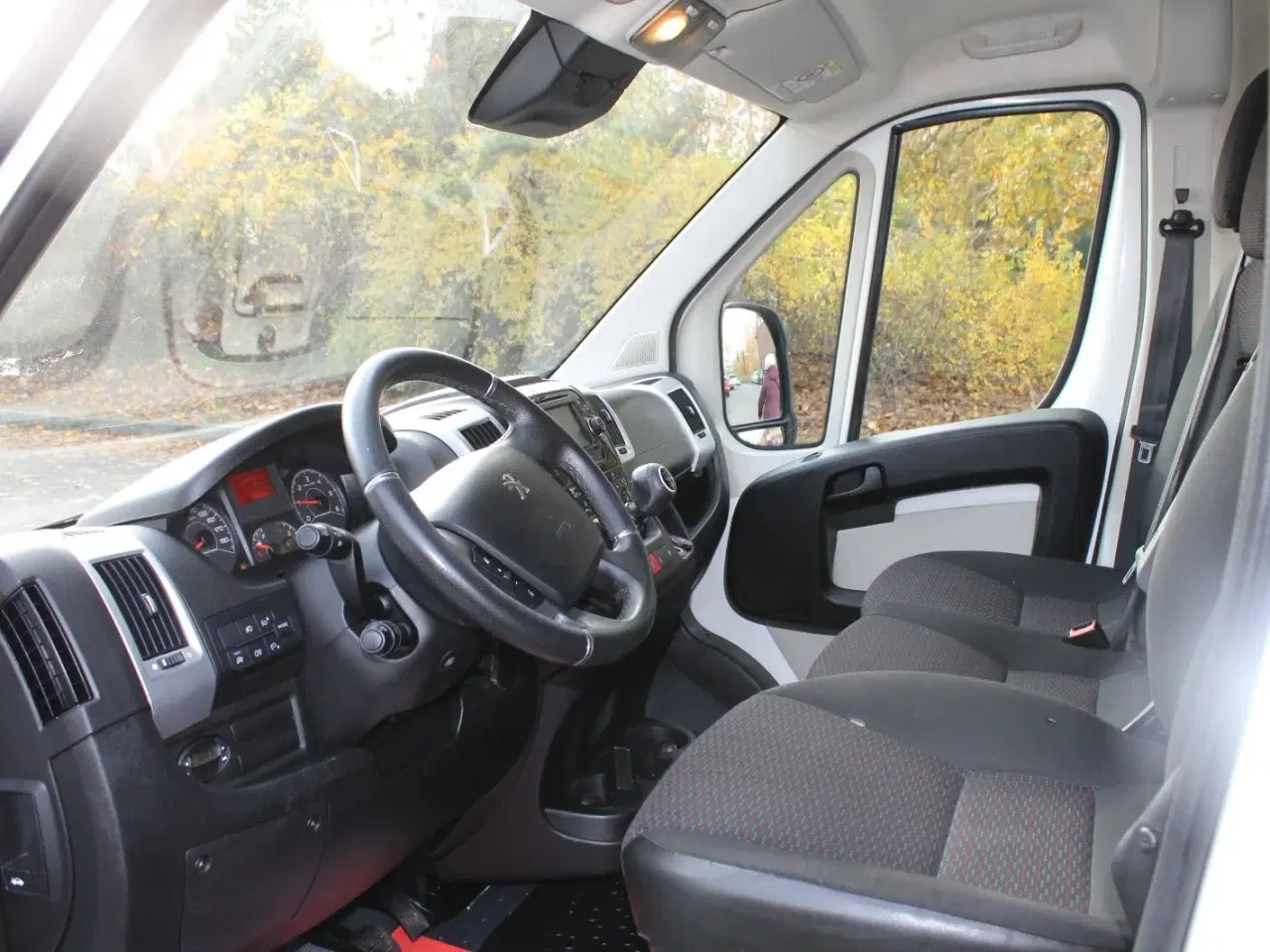 Billede 3 - Peugeot Boxer 335 2,0 BlueHDi 163 L3H2 Premium