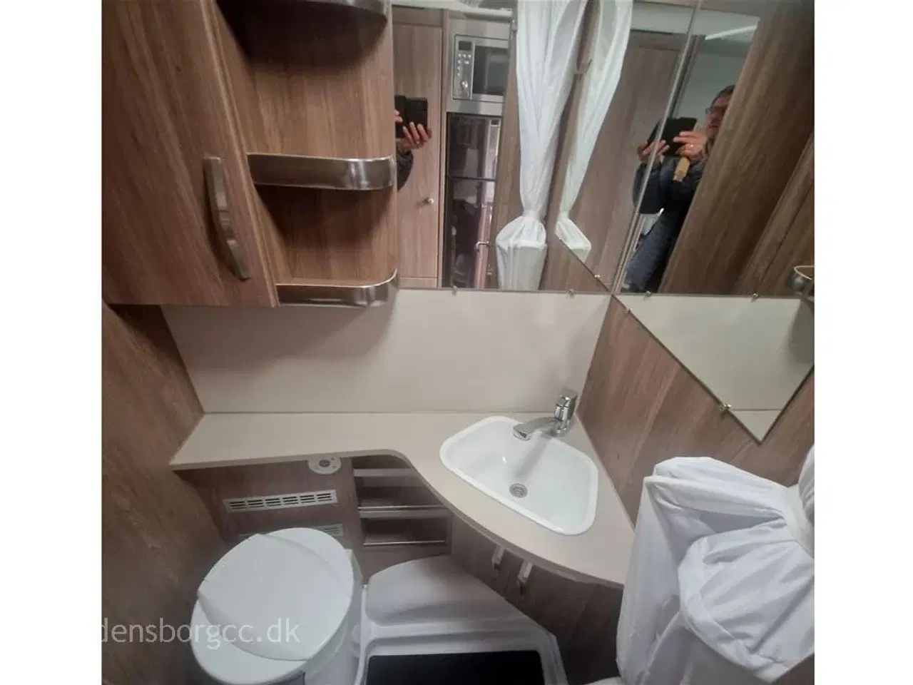 Billede 4 - 2020 - Knaus Südwind Scandinavian Selection 590 UK Alde Centralvarme   MED 3 KØJER