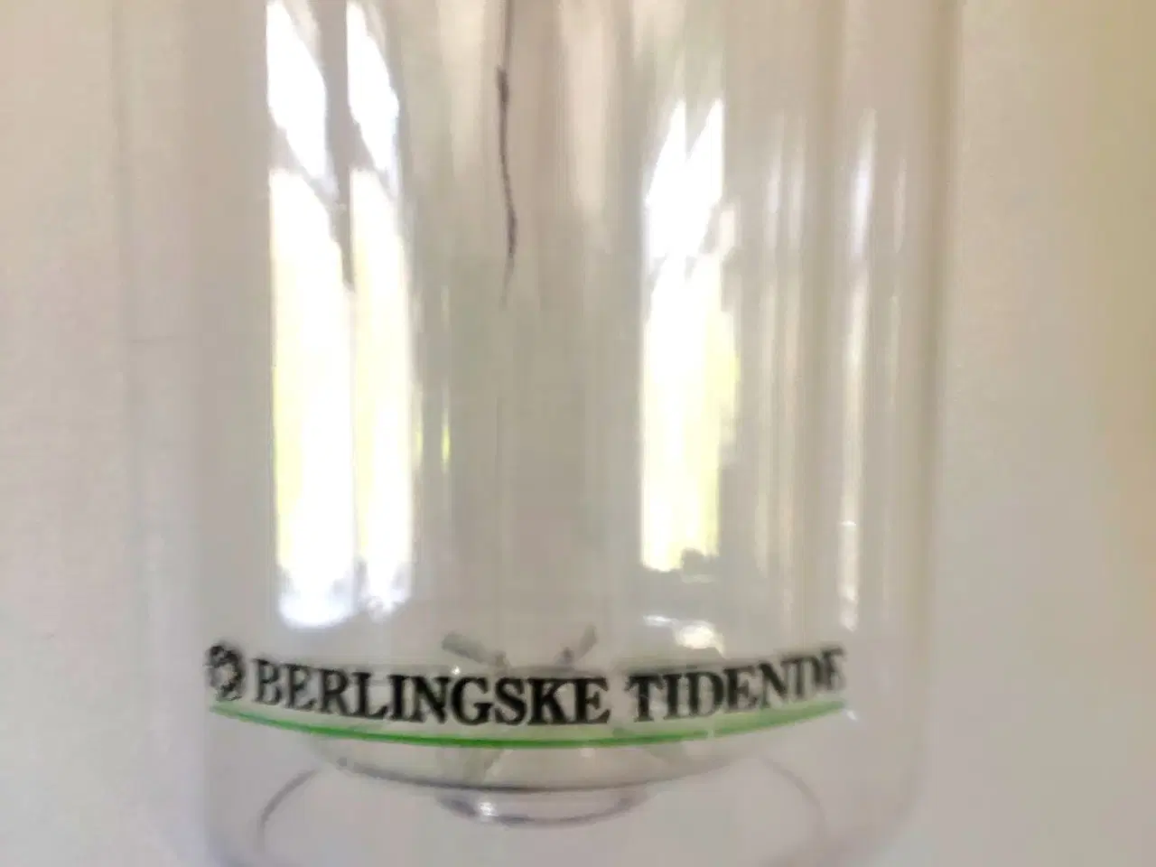 Billede 4 - Termo-vinkøler i klar plast