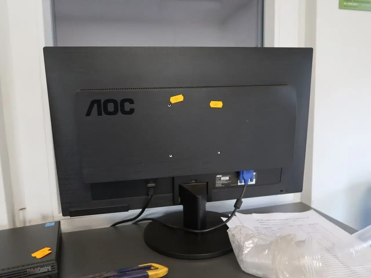 Billede 4 - Computer LENOVO ThinkCentre samt computerskærm AOC E2470SWDA