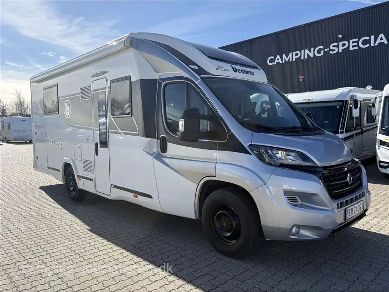 Billede 2 - 2019 - Benimar Perseo 596 Edition 40   Toplækker Autocamper med genial indretning - Benimar Perseo 596 Edition 40 - Kan nu opleves hos Camping-Specialisten i Silkeborg