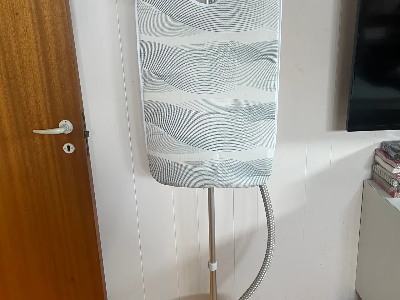 Billede 1 - Tøjdamper/steamer næsten ny