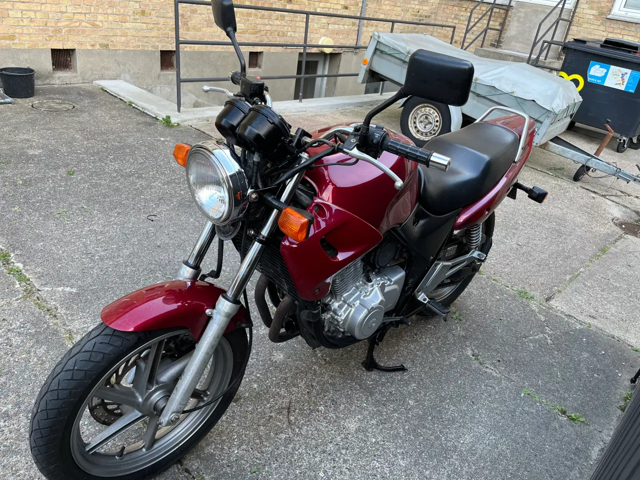 Billede 1 - Flot og velholdt Honda CB500