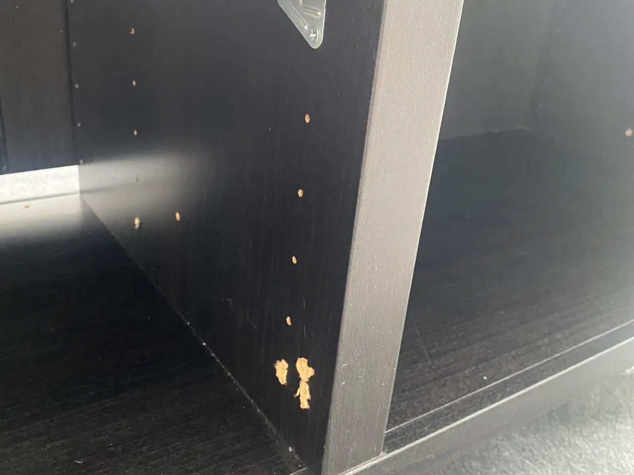 Billede 4 - Fin sort tv-skænk