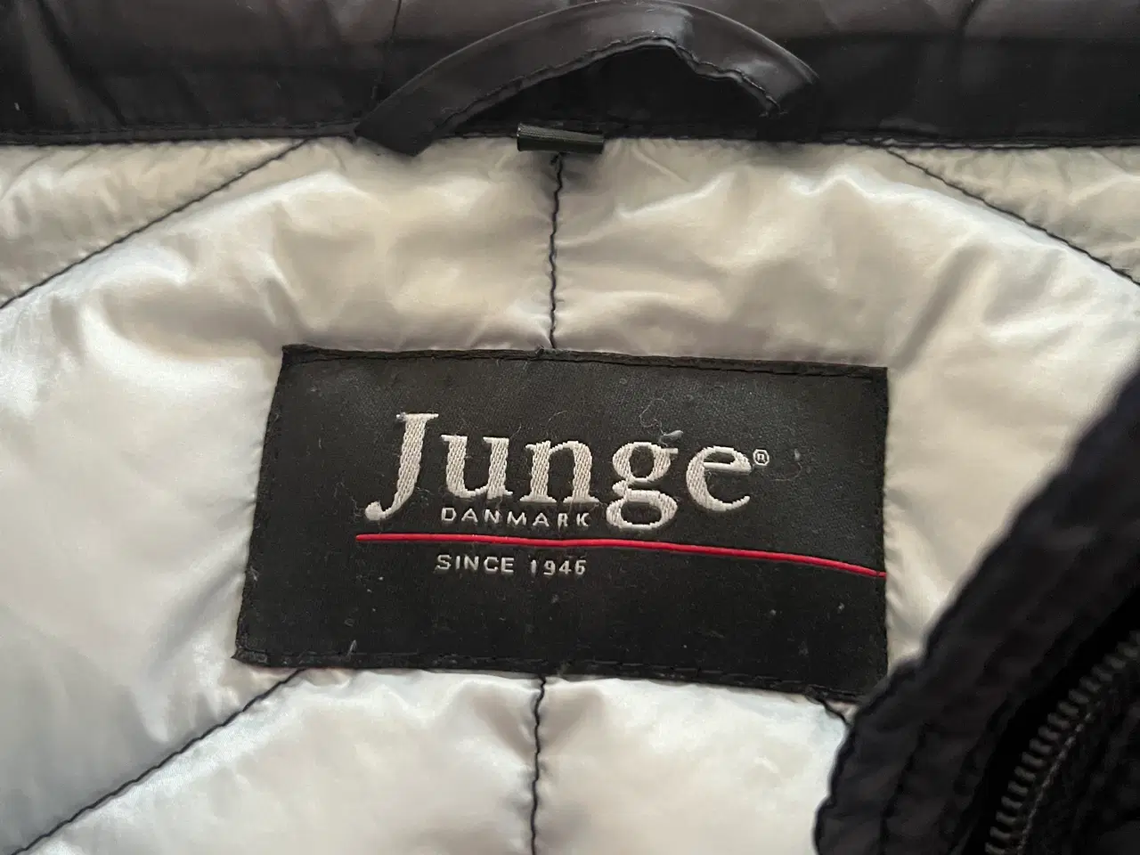 Billede 2 - Junge dunjakke 