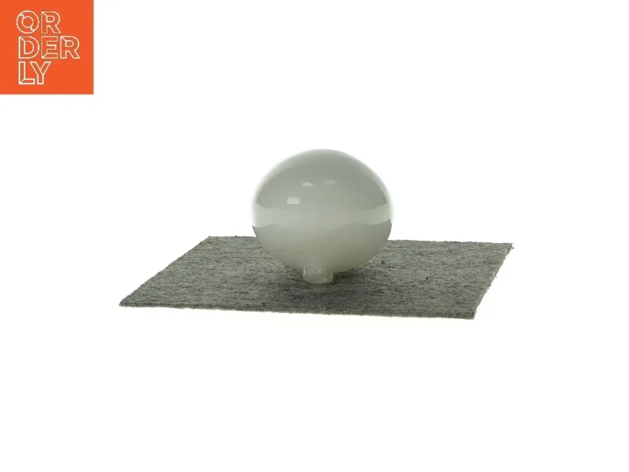 Billede 2 - Hvis glasvase fra Ukendt (str. HØ:10x10cm)