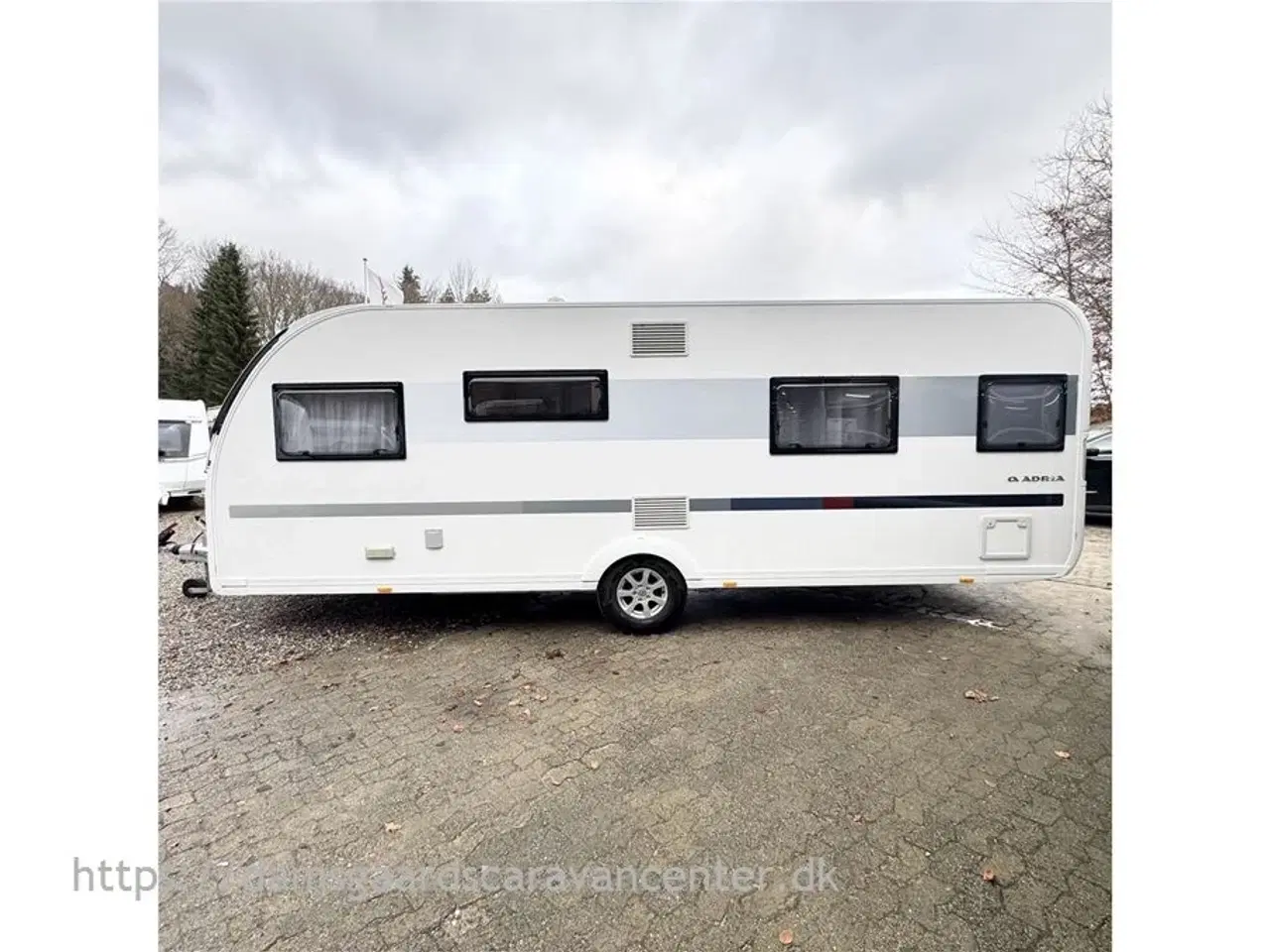 Billede 5 - 2021 - Adria Adora 613 UT   Queensbed-Gulvtemp.-Endebad--Telt