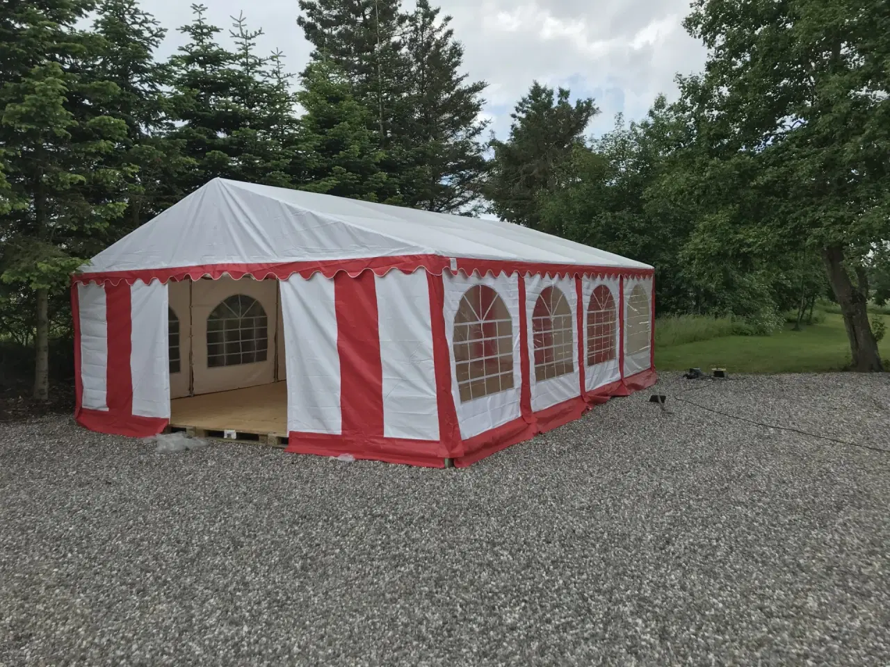 Billede 1 - Festtelt- Partytelt