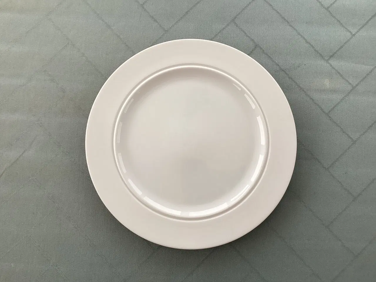 Billede 1 - 48 dele Trio Stel Classic stel mat kant 998 kr