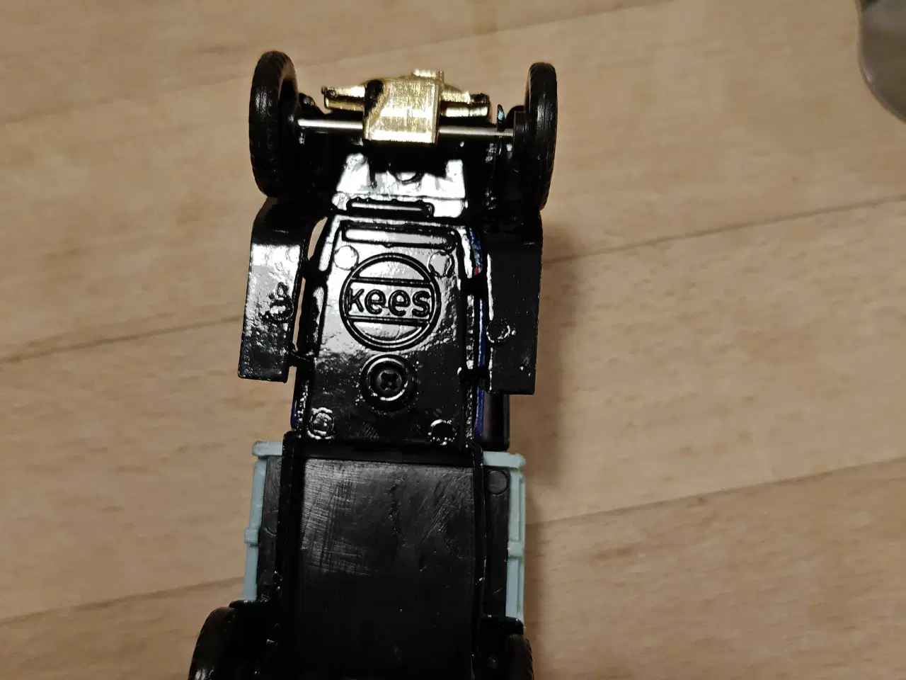 Billede 4 - Legetøjsbiler og flyver