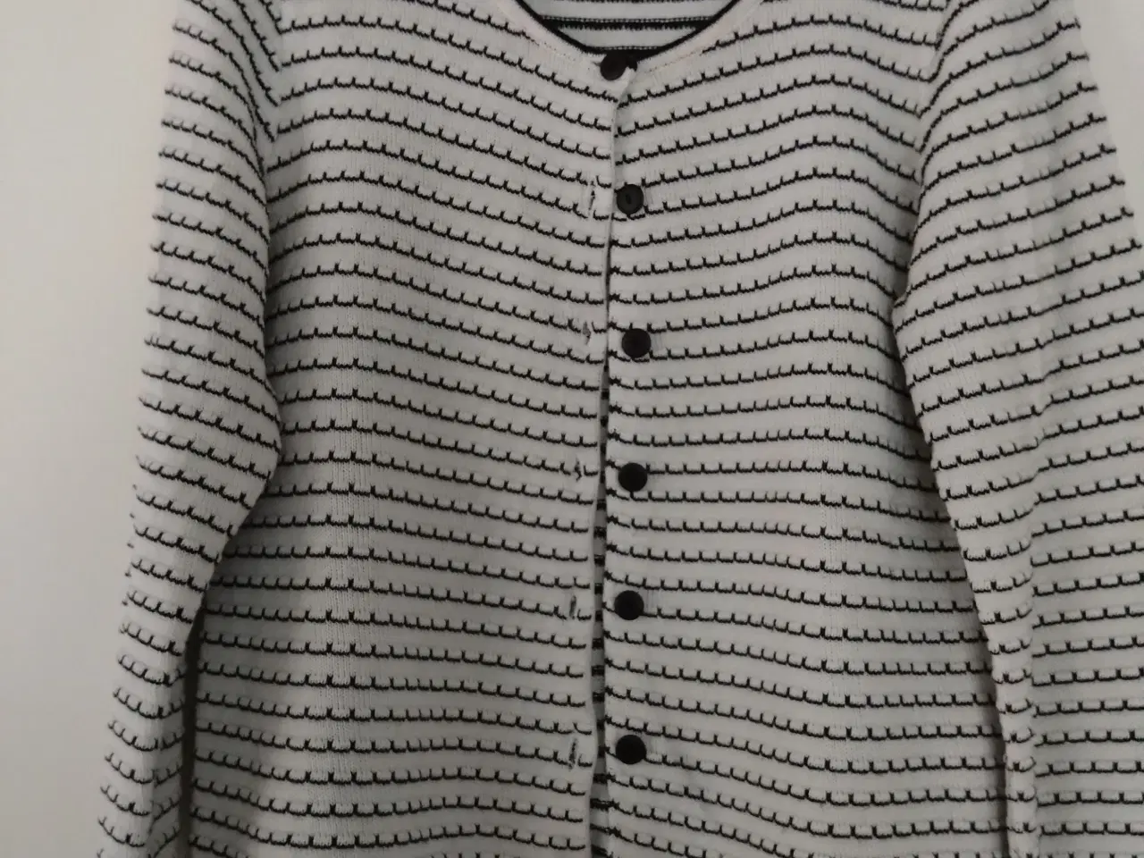 Billede 1 - cardigan "Skovhuus" M