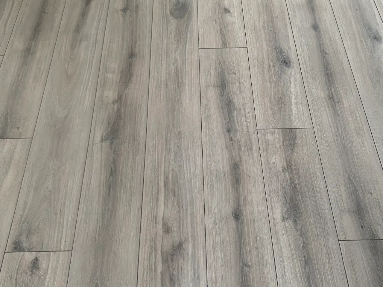 Billede 4 - Laminatgulv 