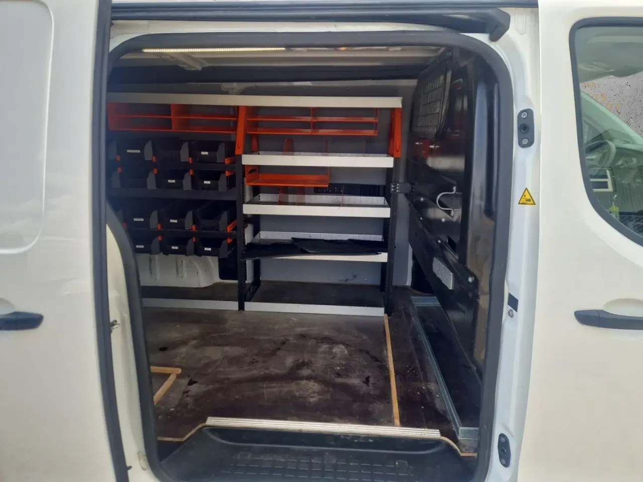 Billede 9 - Peugeot Expert 2,0 BlueHDi 120 L2 Plus Van