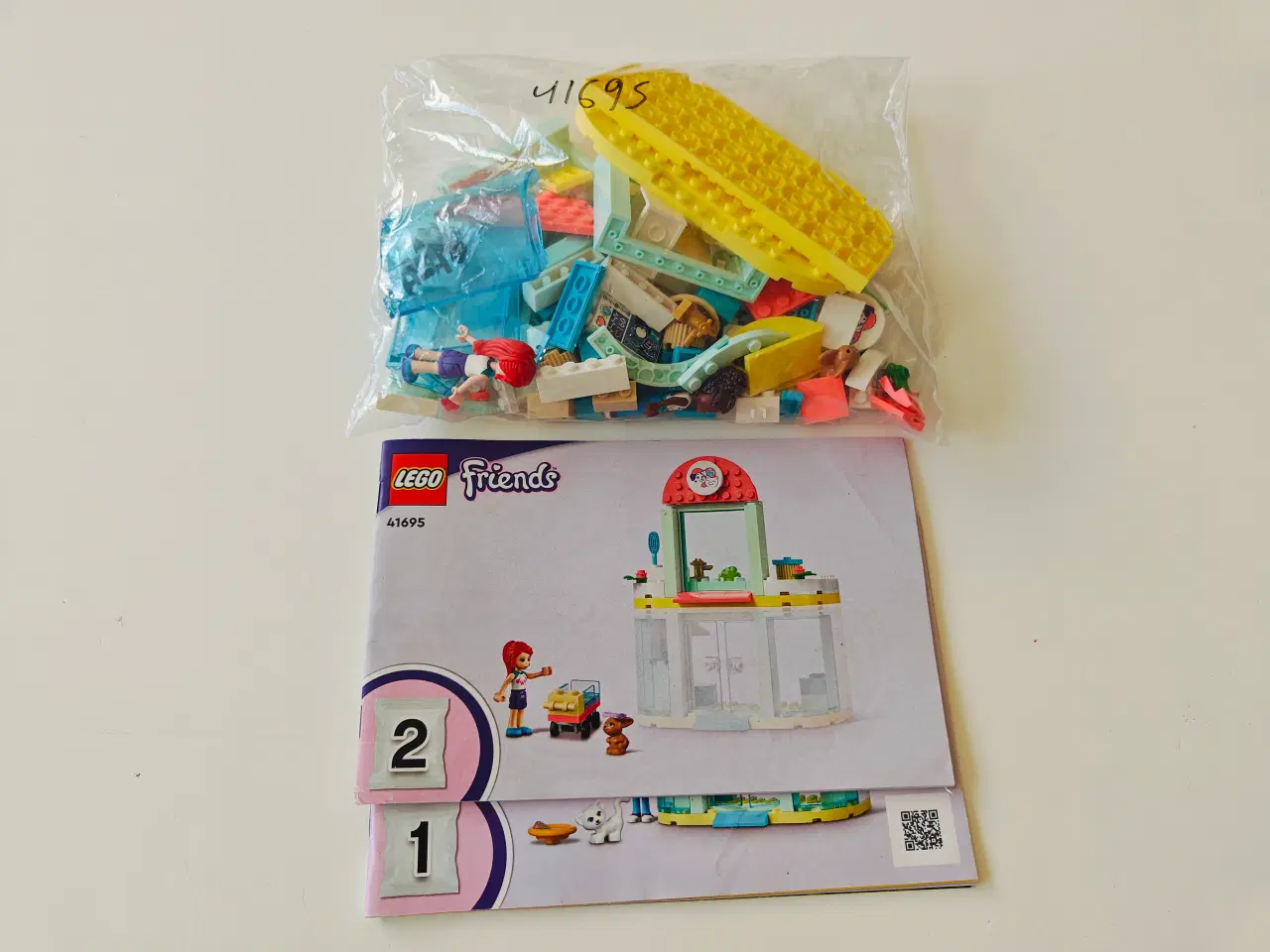 Billede 2 - Lego 41695 Friends Dyreklinik 99,8% komplet
