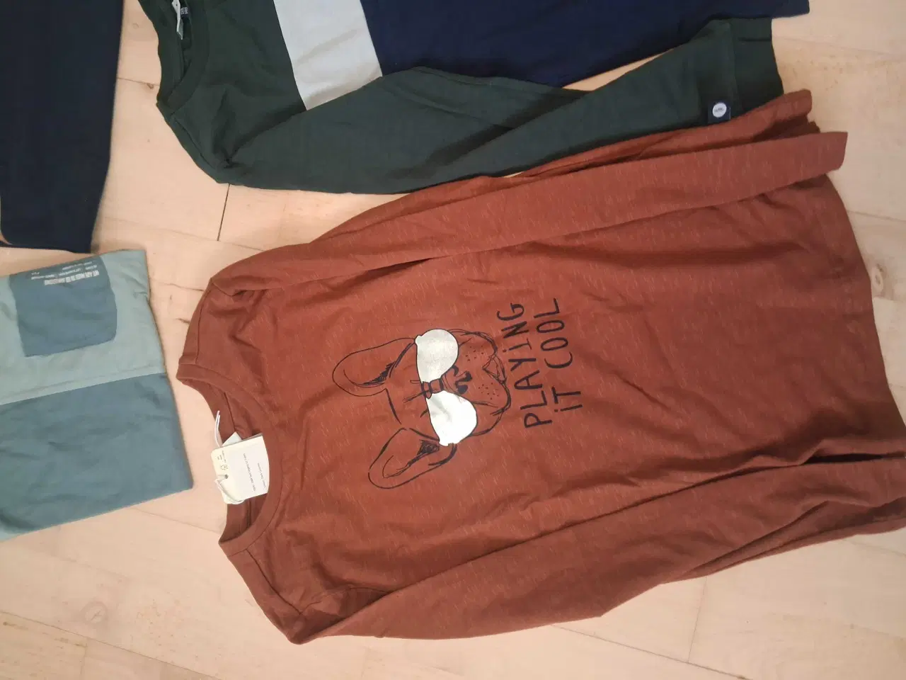 Billede 3 - 9-10år, Pompdelux 5 dele