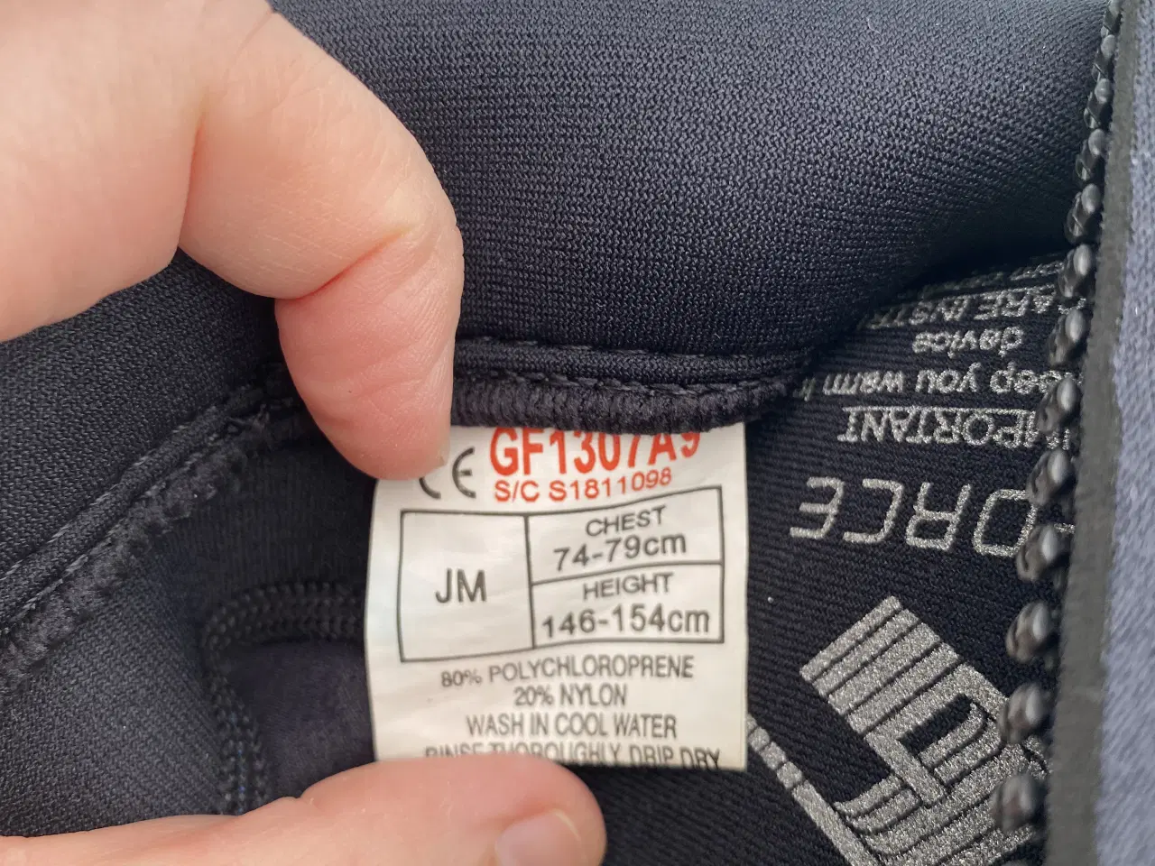 Billede 2 - Gul våddragt str JM