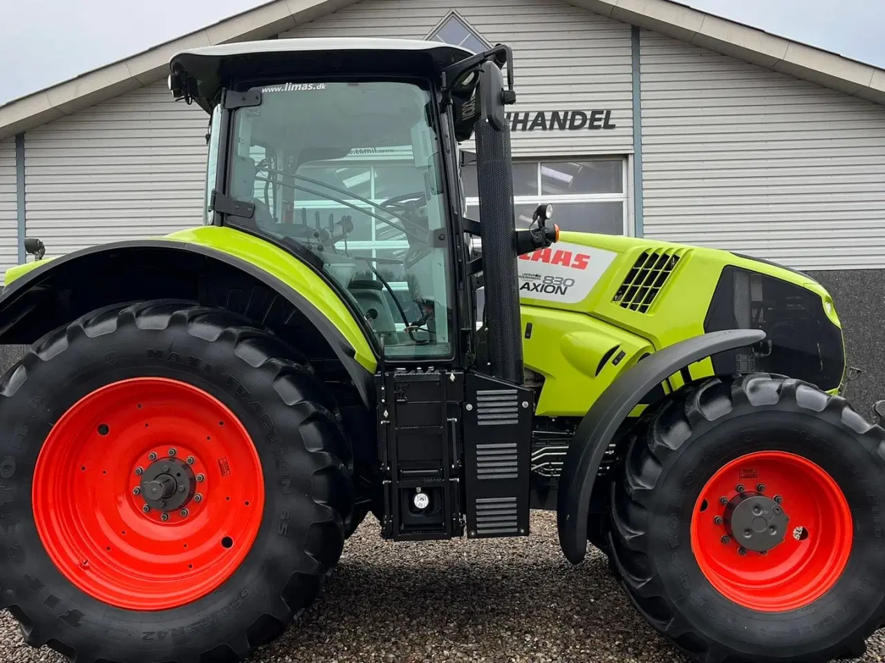 Billede 16 - CLAAS Axion 830 Med frontlift. Velholdt traktor.