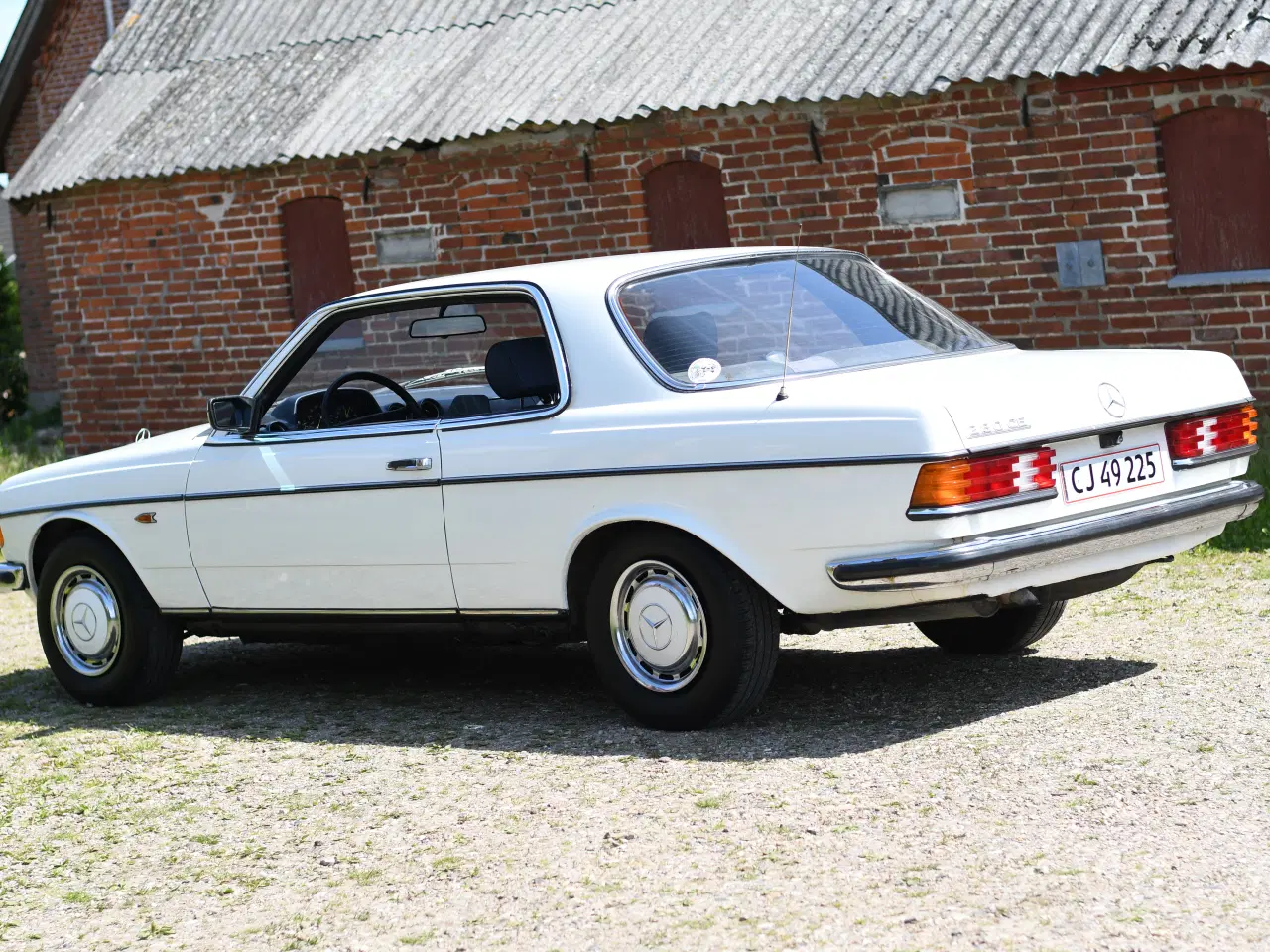 Billede 4 -  1980 Mercedes Daimler 230 CE 1980 KUN 180.000 KM 