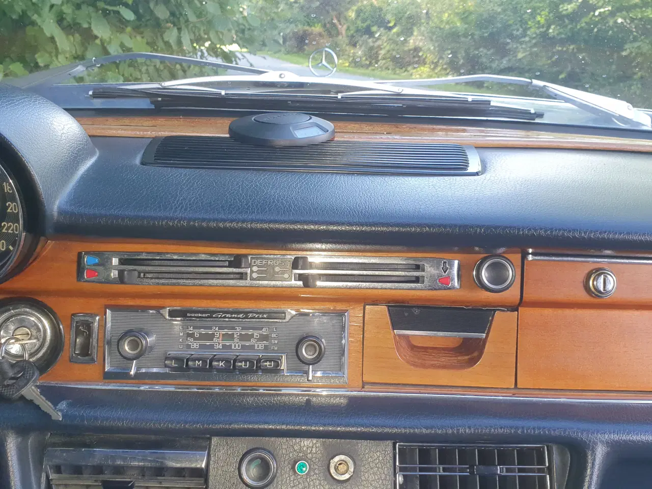 Billede 11 - Mercedes 300 SEL 3.5 (W109) med luftaffjedring
