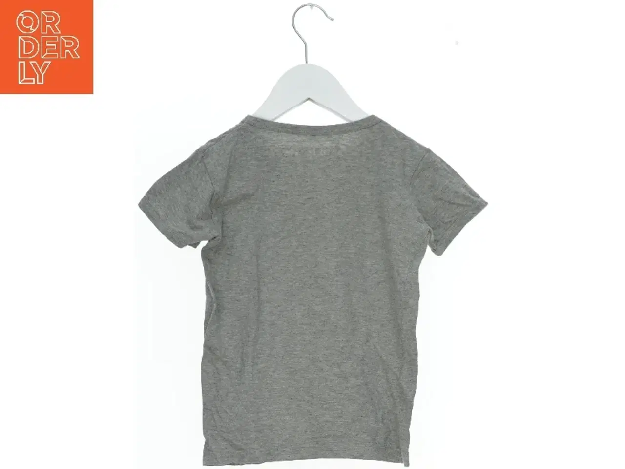 Billede 2 - Grå t-shirt med vikingetryk fra Danefæ (str. 110)