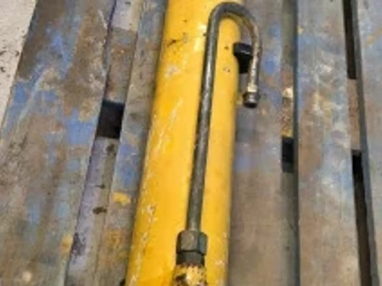 Billede 5 - Ford 675D Cylinder F1NNB577BA