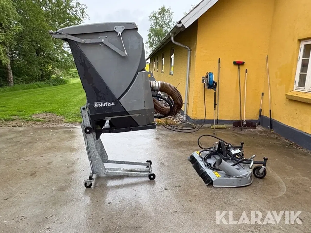 Billede 6 - Græsklipper Nilfisk LM1000 + GC500 med suge enhed
