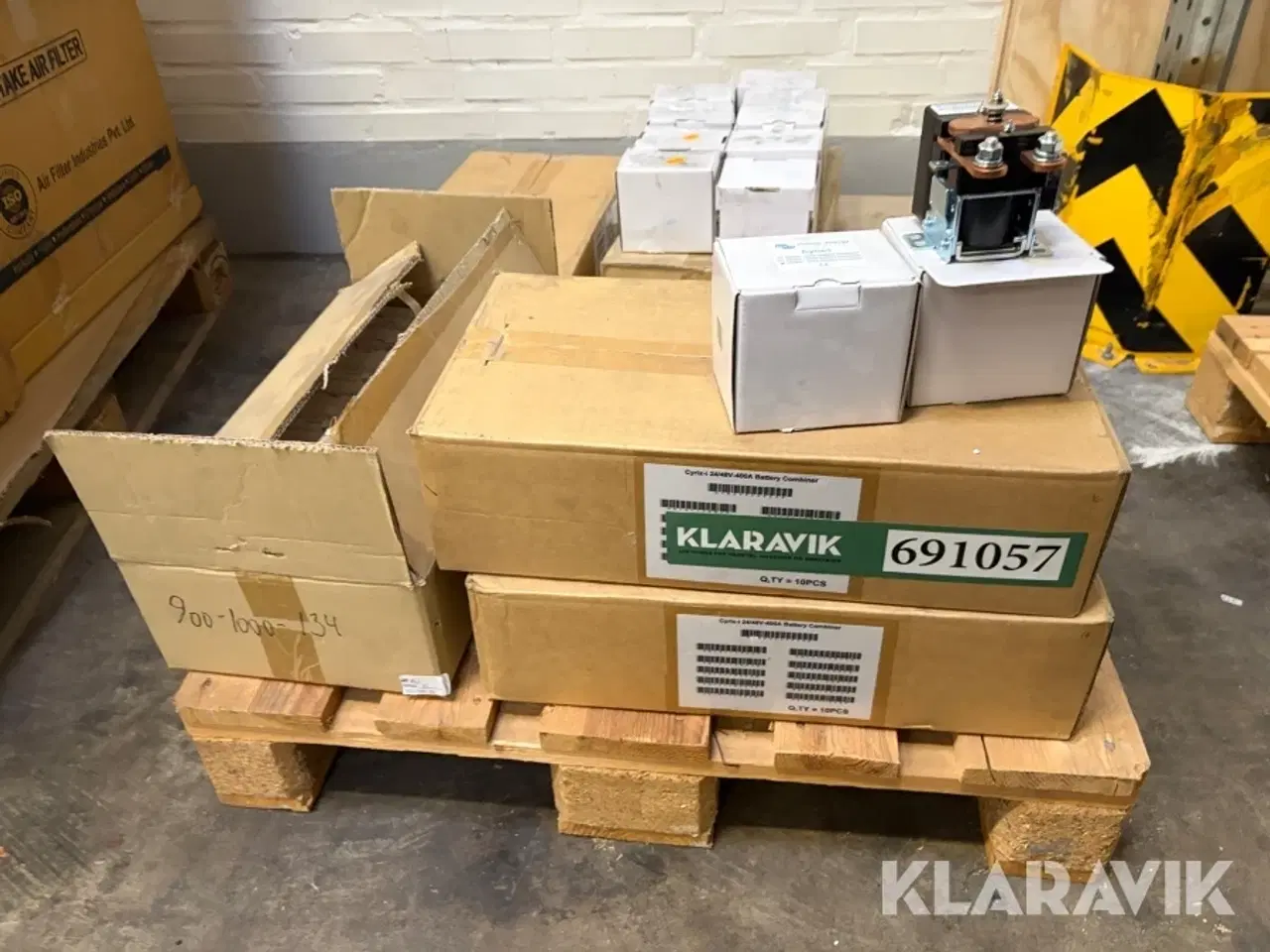 Billede 6 - Relæ + stik Victron Energy 60 styk