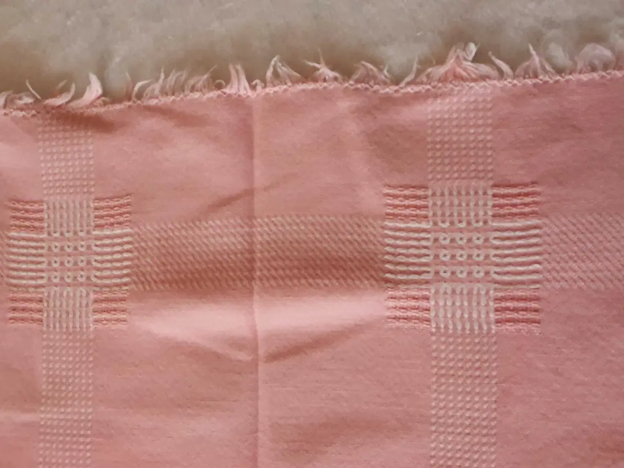 Billede 6 - Dug med mønster 