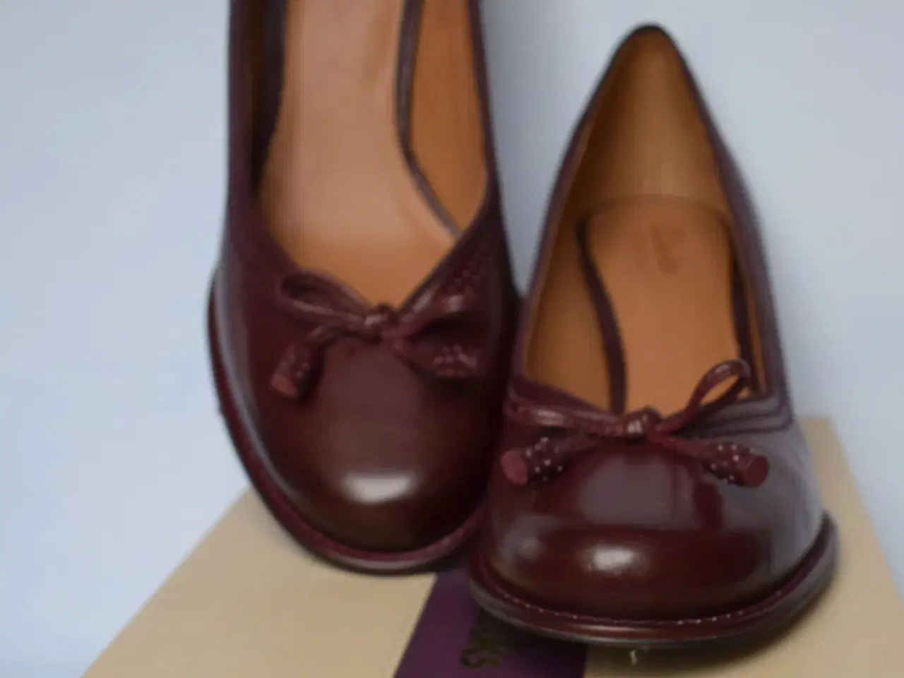 Billede 5 - Clarks Festsko str. 39 brun skind