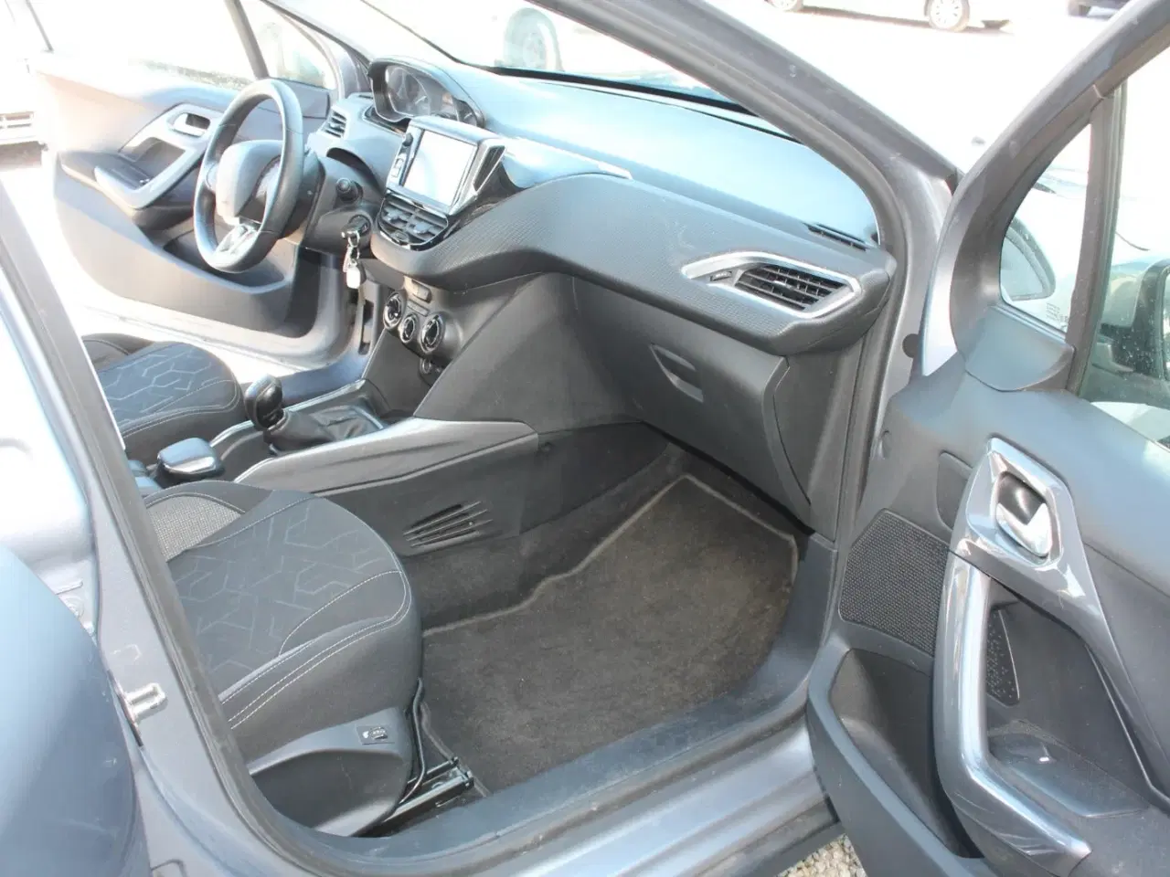 Billede 7 - Peugeot 2008 1,2 VTi 82 Active+