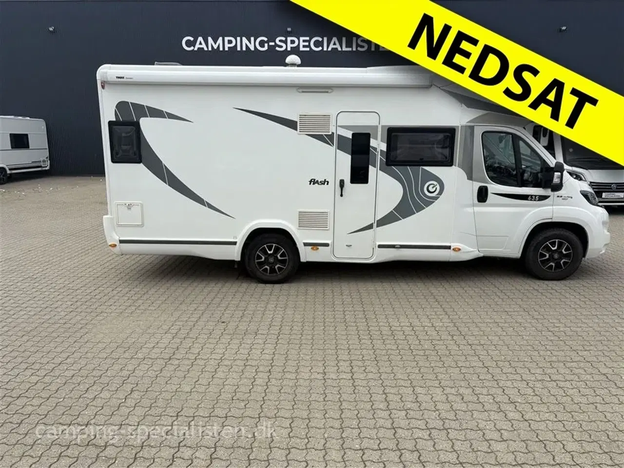 Billede 1 - 2018 - Chausson Flash 635   Chausson Flash 635 2018 - Se den hos Camping-Specialisten.dk